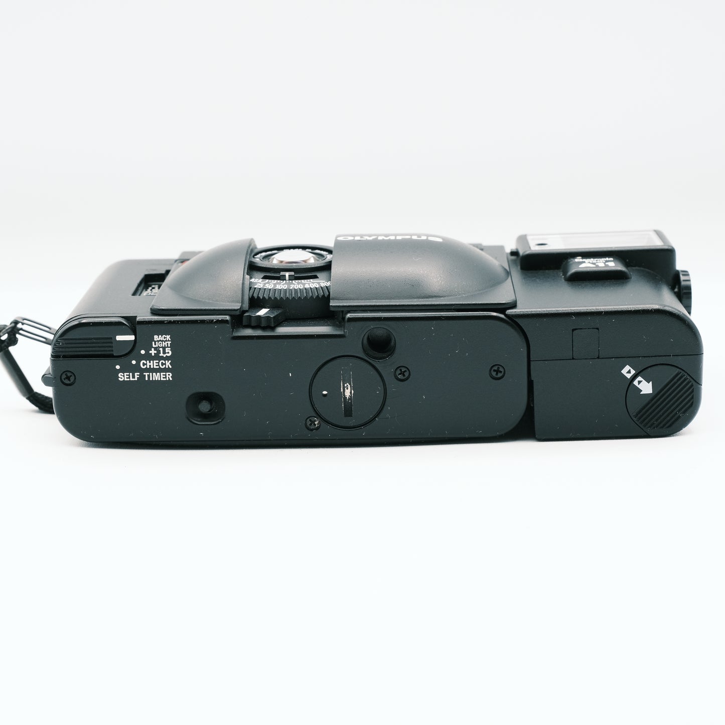 Olympus XA Zuiko 35mm f2.8 lens