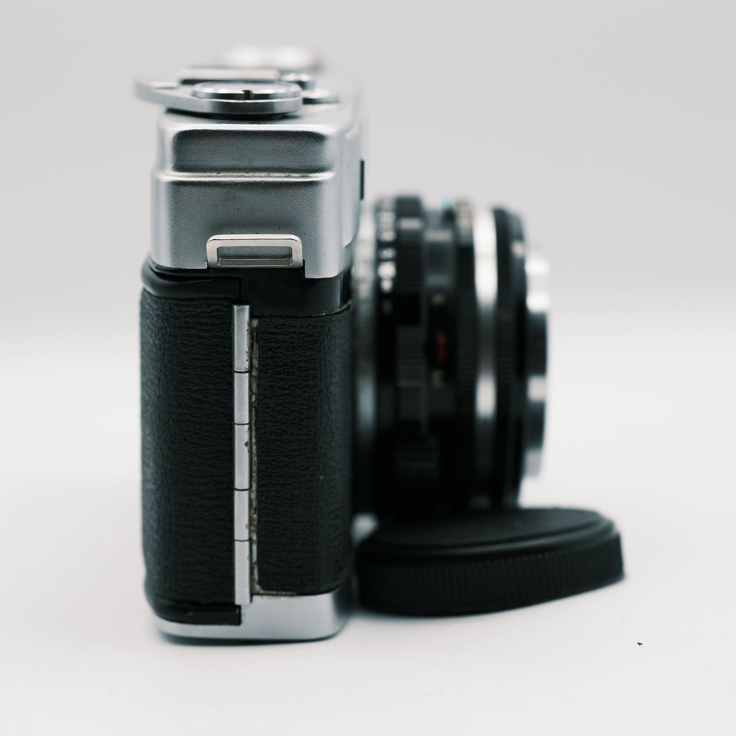 Minolta A5 Minolta Rokkor 45mm f2.8 lens