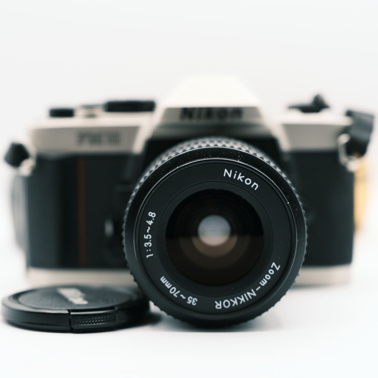 Nikon FM10 Nikon Nikkor 35-70mm f3.5/4.8 lens
