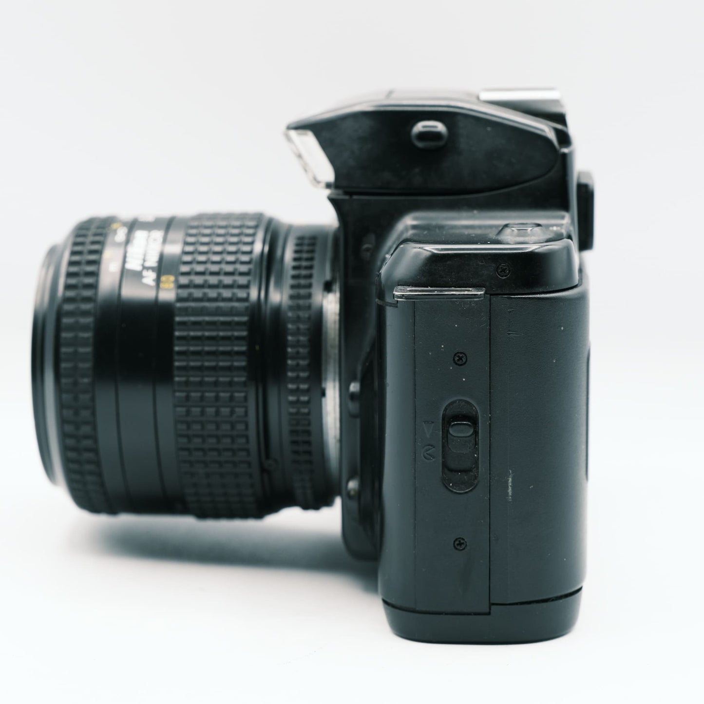 Nikon F-401s Nikkor lens 35-80mm f4-5.6