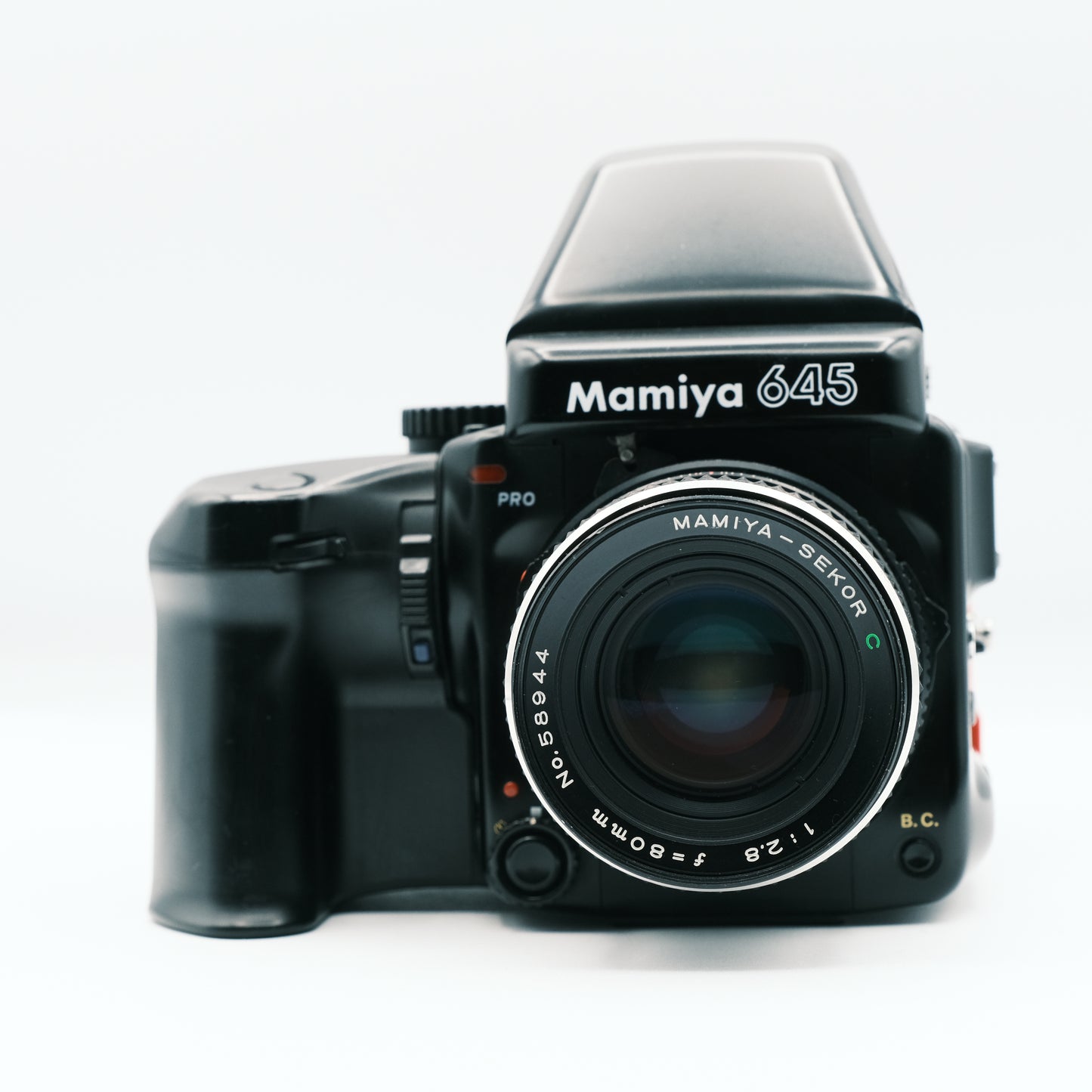 Mamiya 645 Pro Sekor C 80mm f2.8 lens and Mamiya SV AE Finder FK402