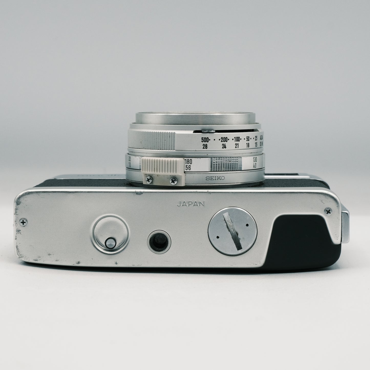 Minolta AL-F Rokkor 38mm f.2.7 lens