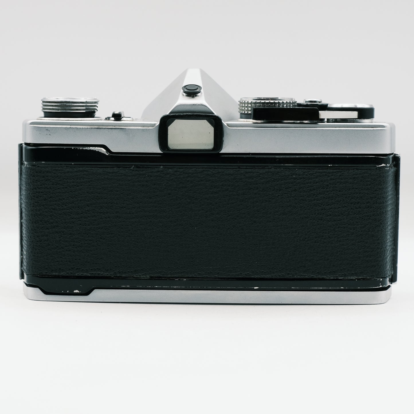 Olympus OM-1 Zuiko auto S 50mm f1.8 lens