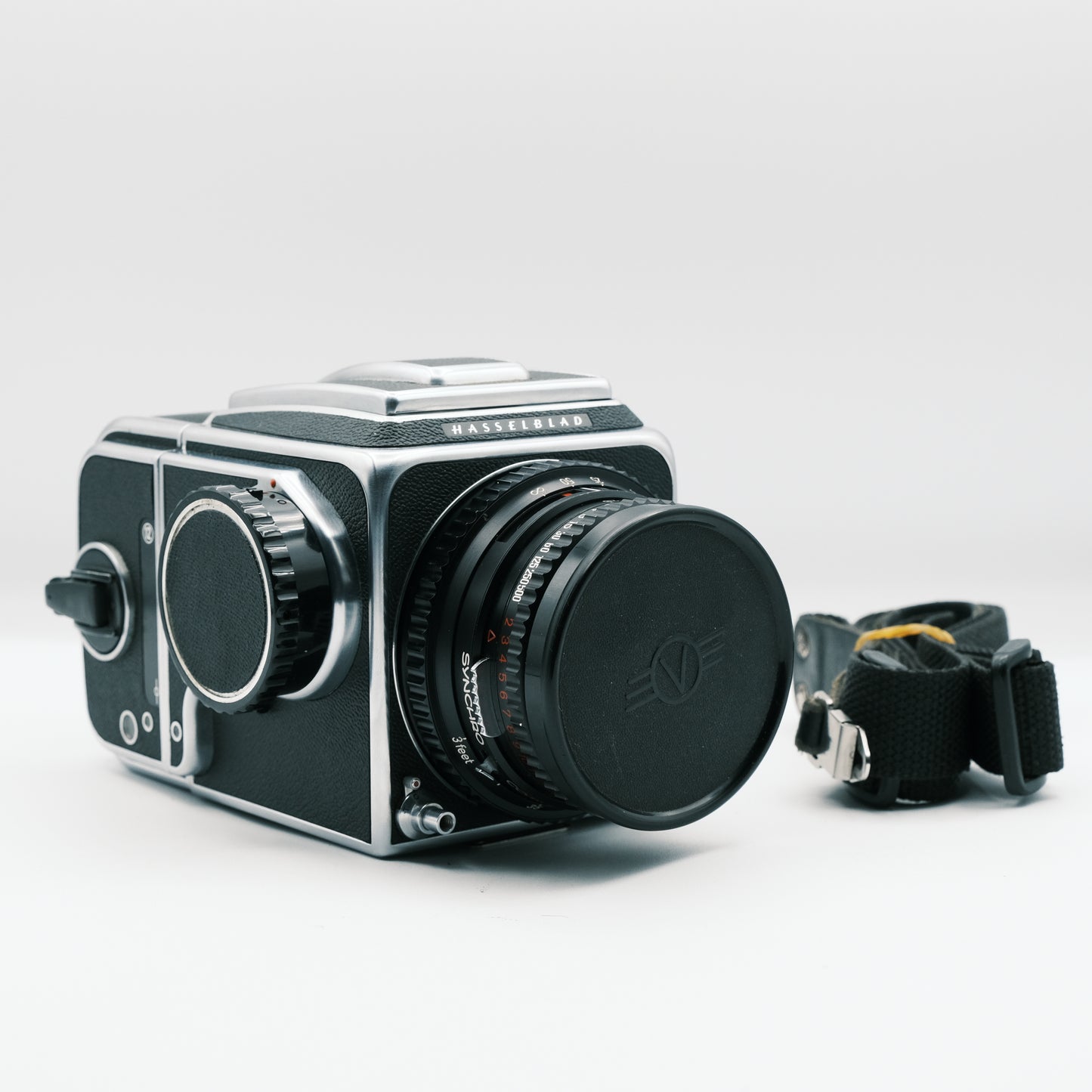 Hasselblad 500 c/m Zeiss Planar 80mm f2.8T lens