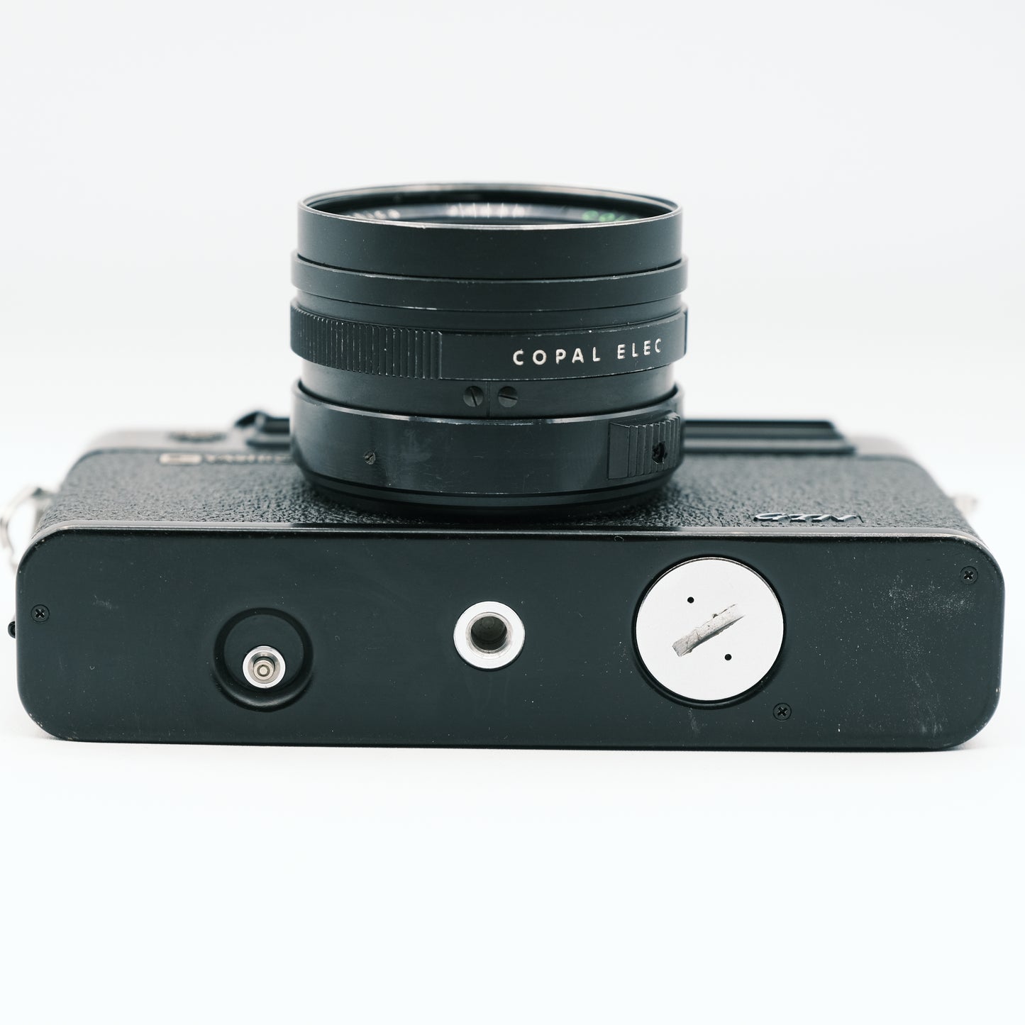 Yashica Electro 35 GTN Yashinon 45mm f/1.7 lens