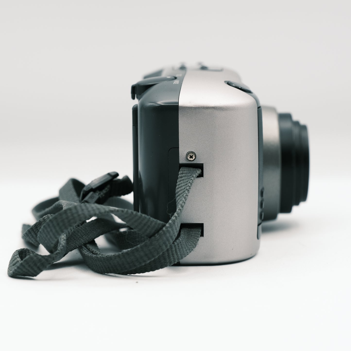 Minolta Riva Zoom 105EX Point&Shot