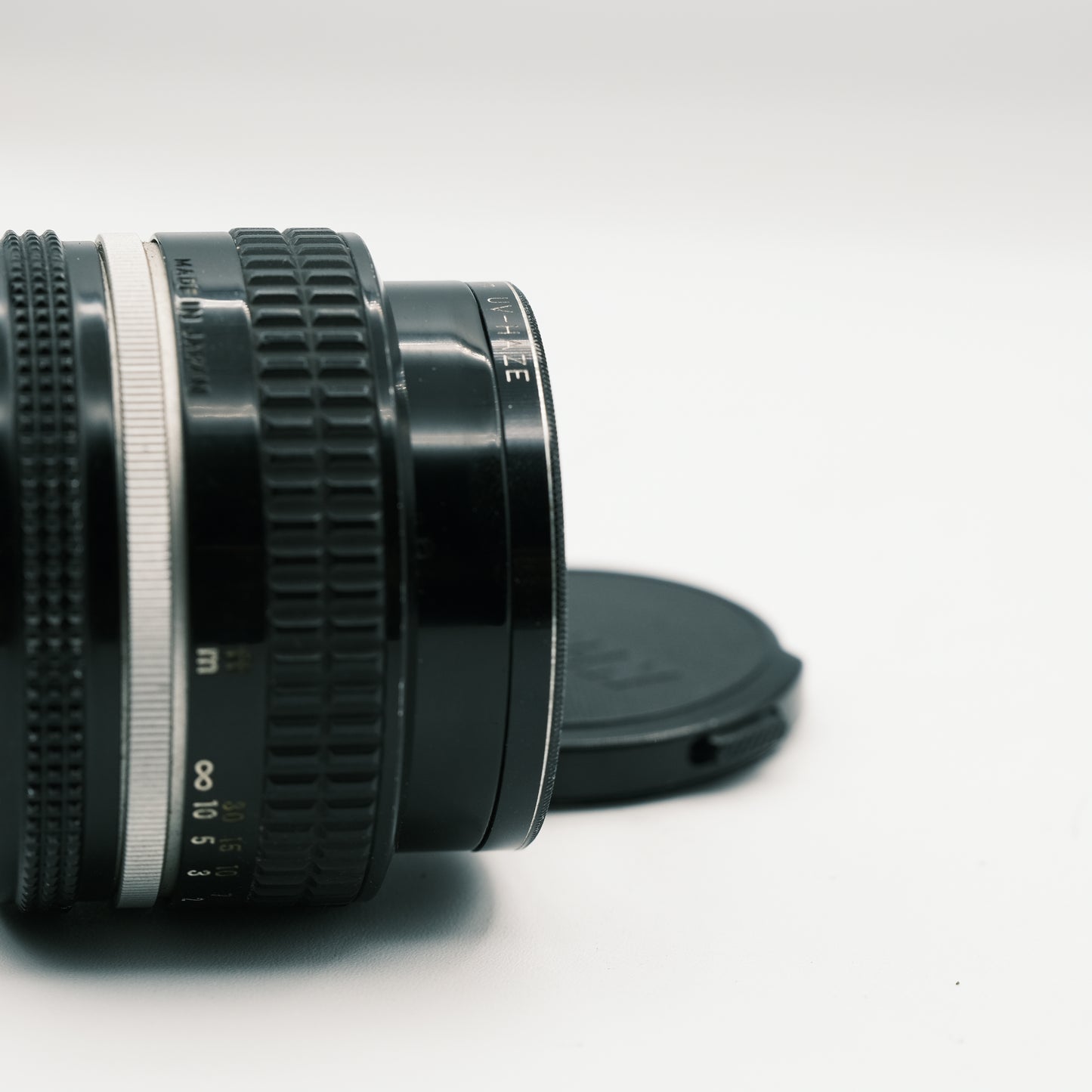 Nikon Nikkor 28mm f/3.5 AI lens