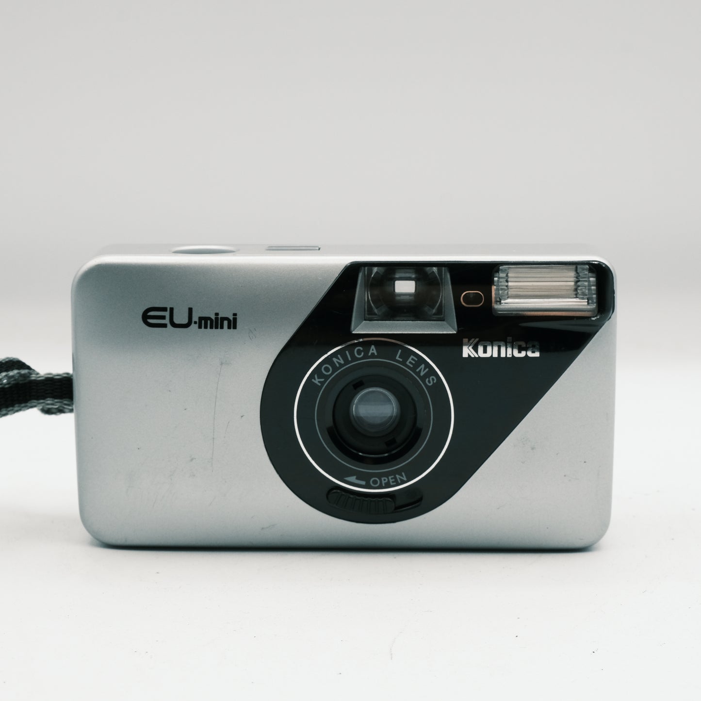 Konica EU-mini Point and Shoot