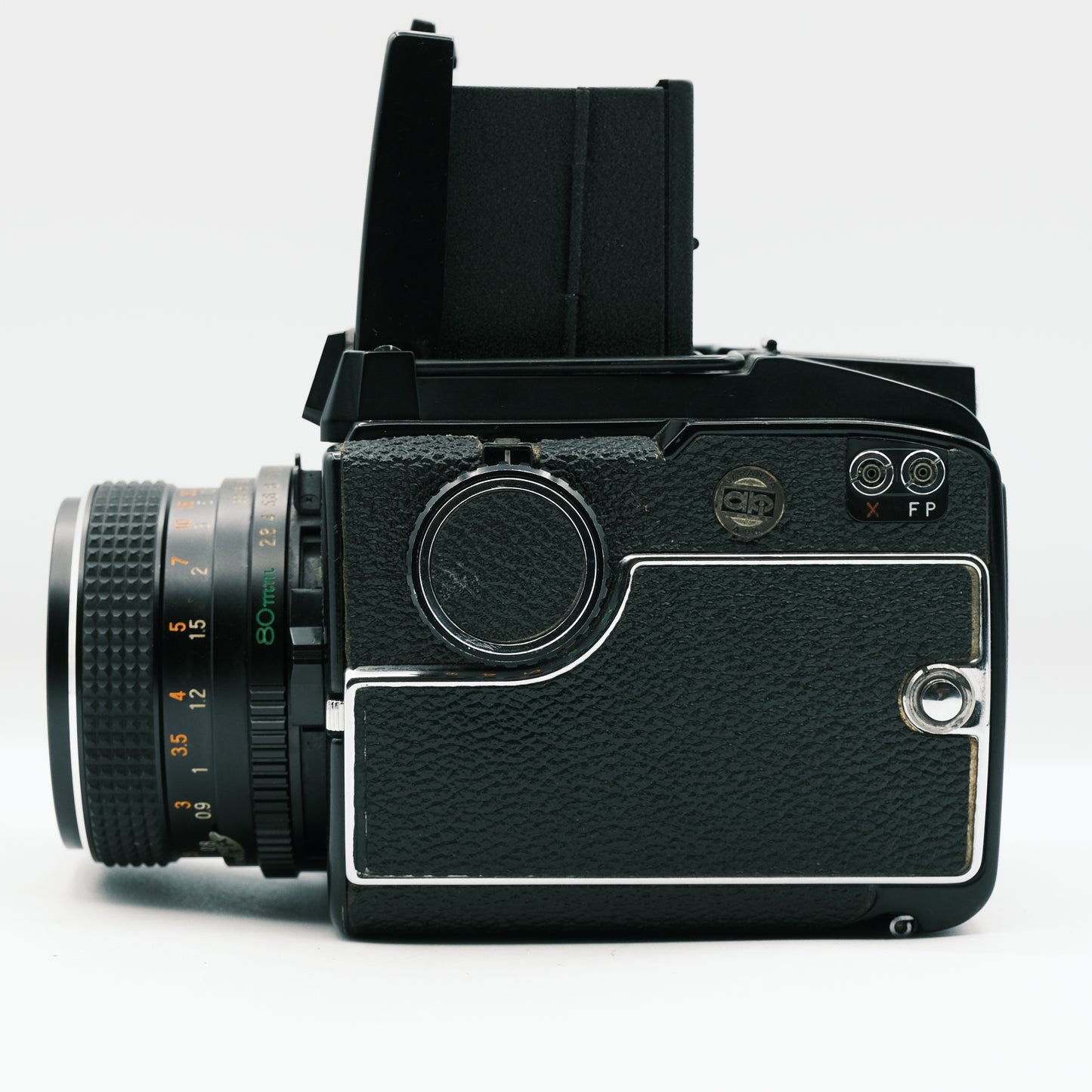 Mamiya M645 Sekor C 80mm f2.8 lens and sports finder