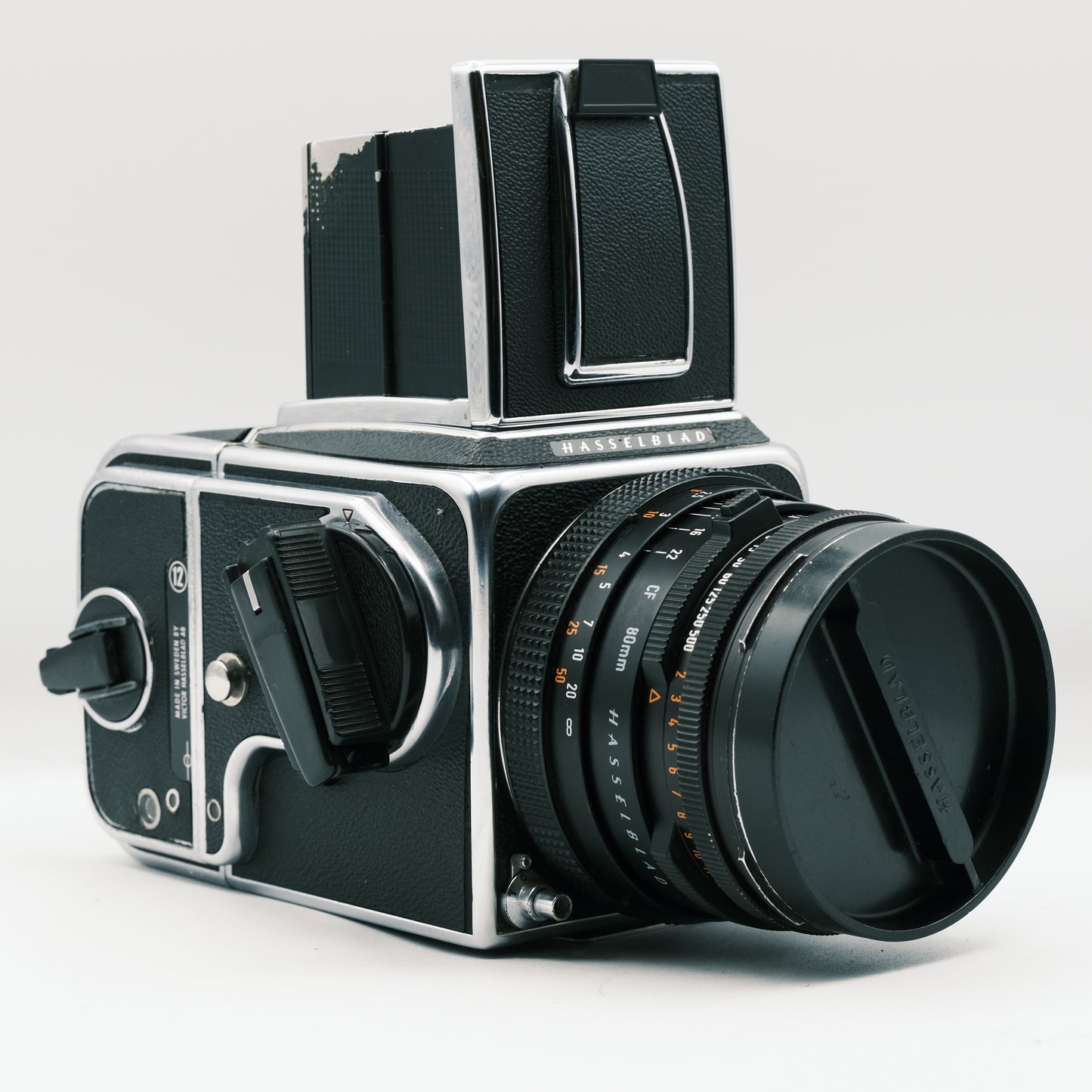 Hasselblad 500 C/M Zeiss Planar 80mm f2.8 lens