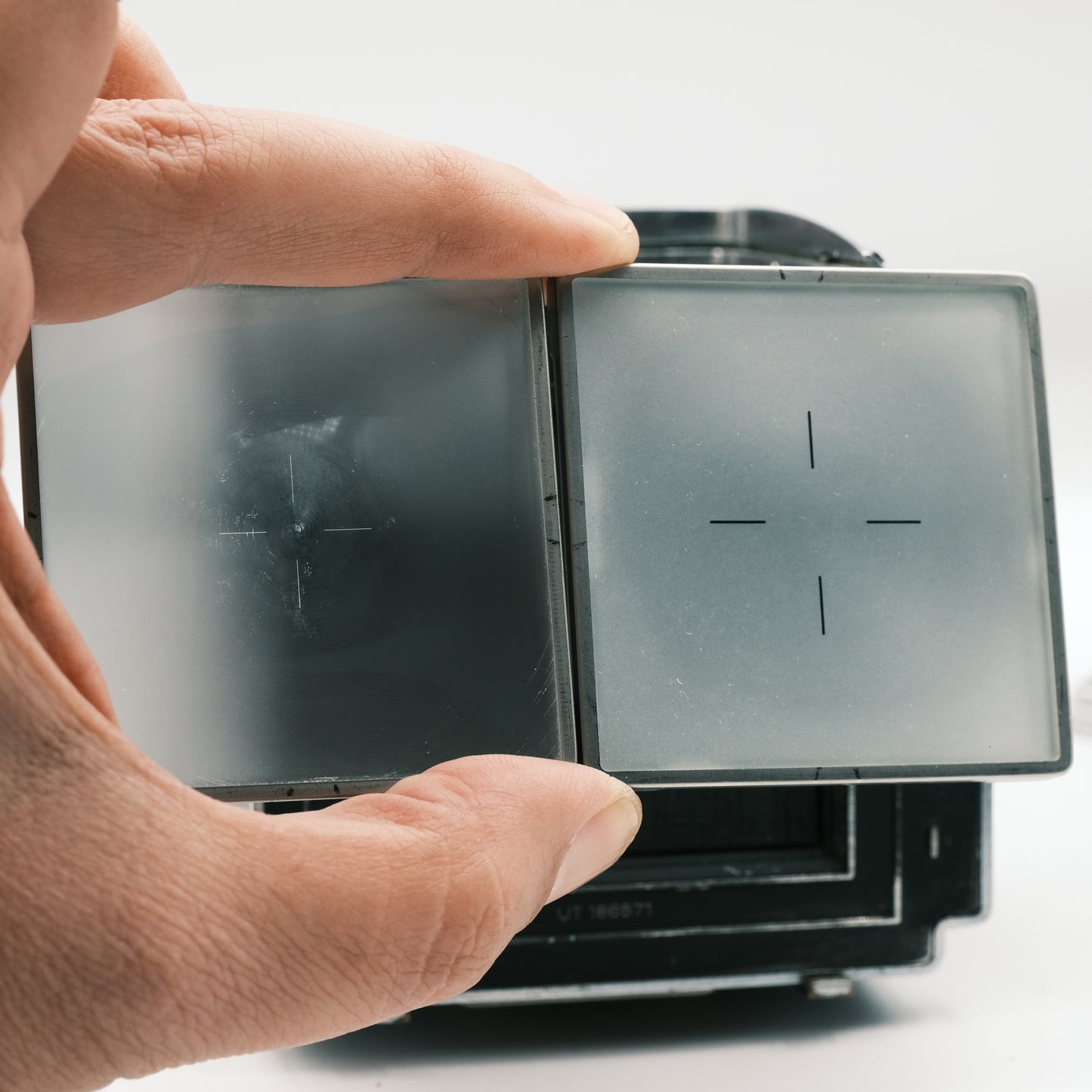 Hasselblad 500 C/M Zeiss Planar 80mm f2.8 lens