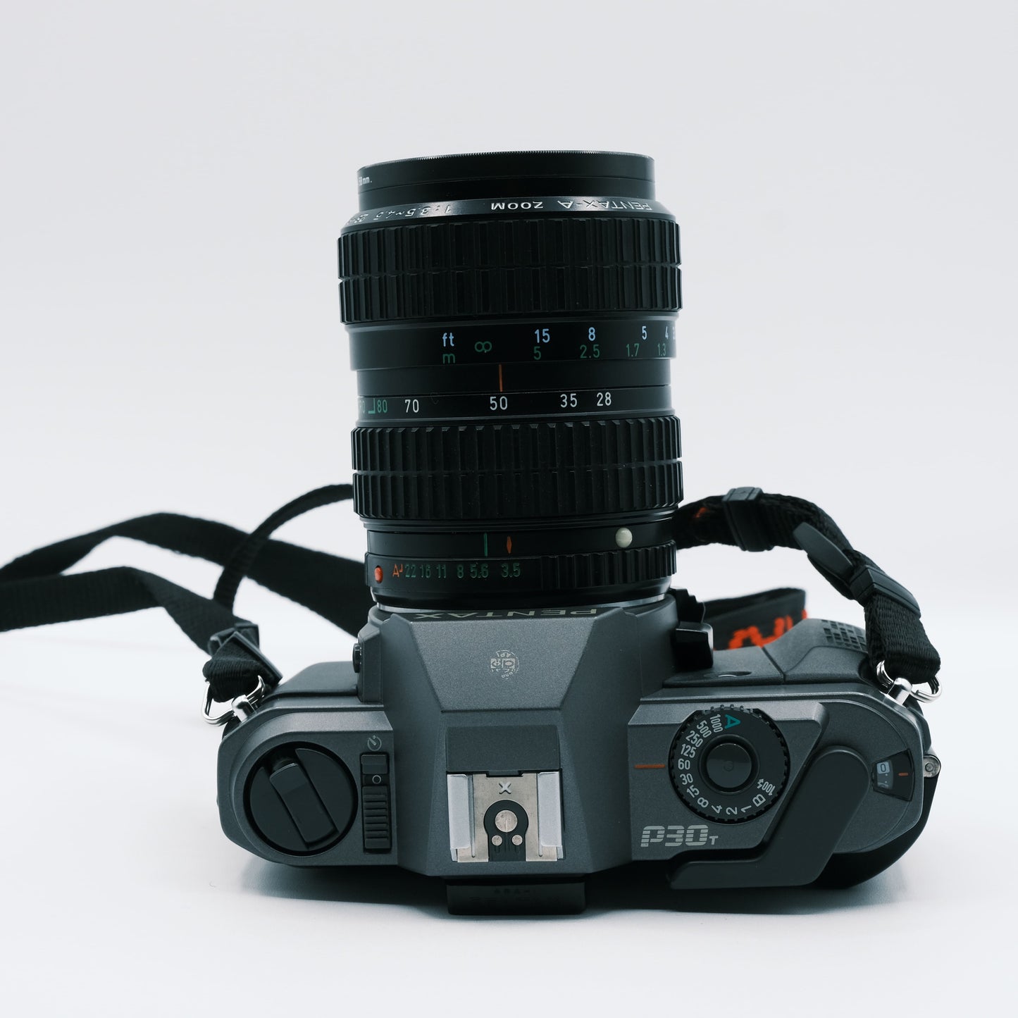 Pentax P 30T Pentax-A zoom lens 28-80mm f3.5/4.5