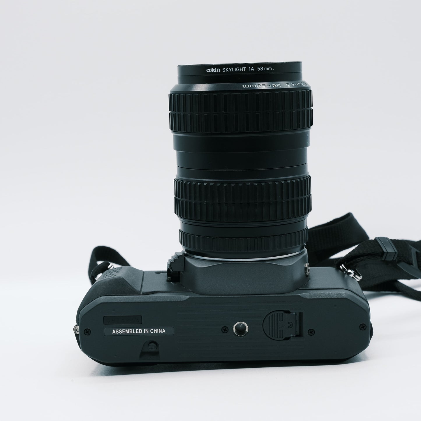 Pentax P 30T Pentax-A zoom lens 28-80mm f3.5/4.5