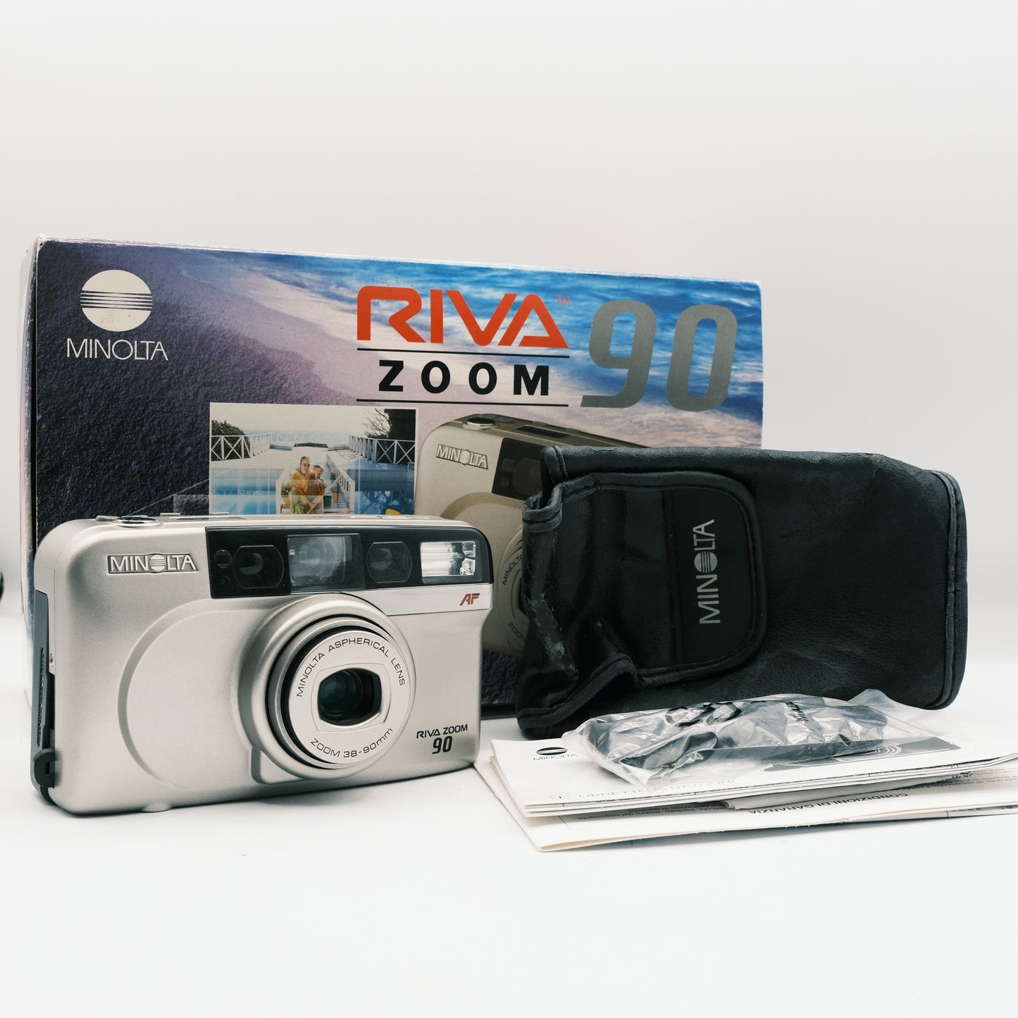 Minolta Riva Zoom 90 Point and Shoot