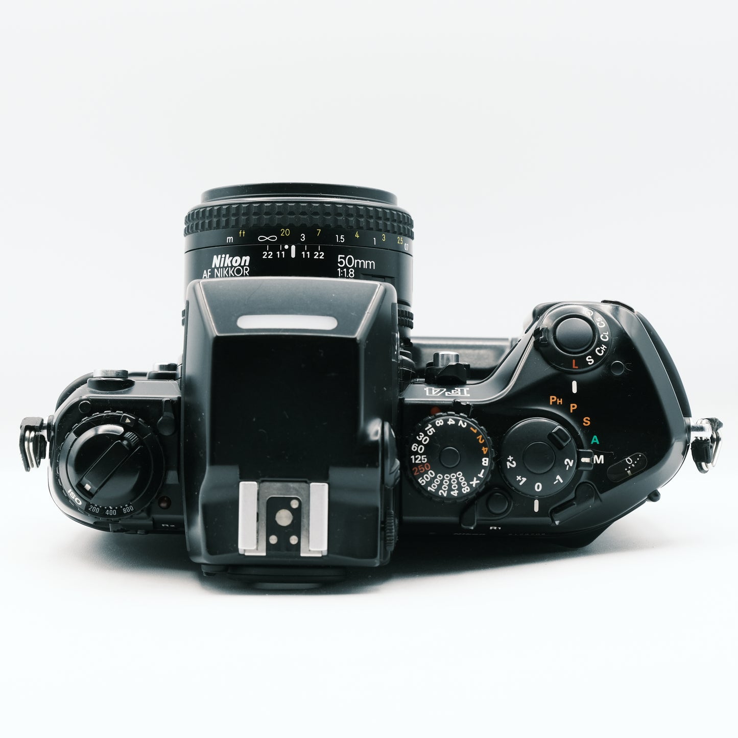 Nikon F4 ottica Nikkor af 50mm f1.8 DP20 finder