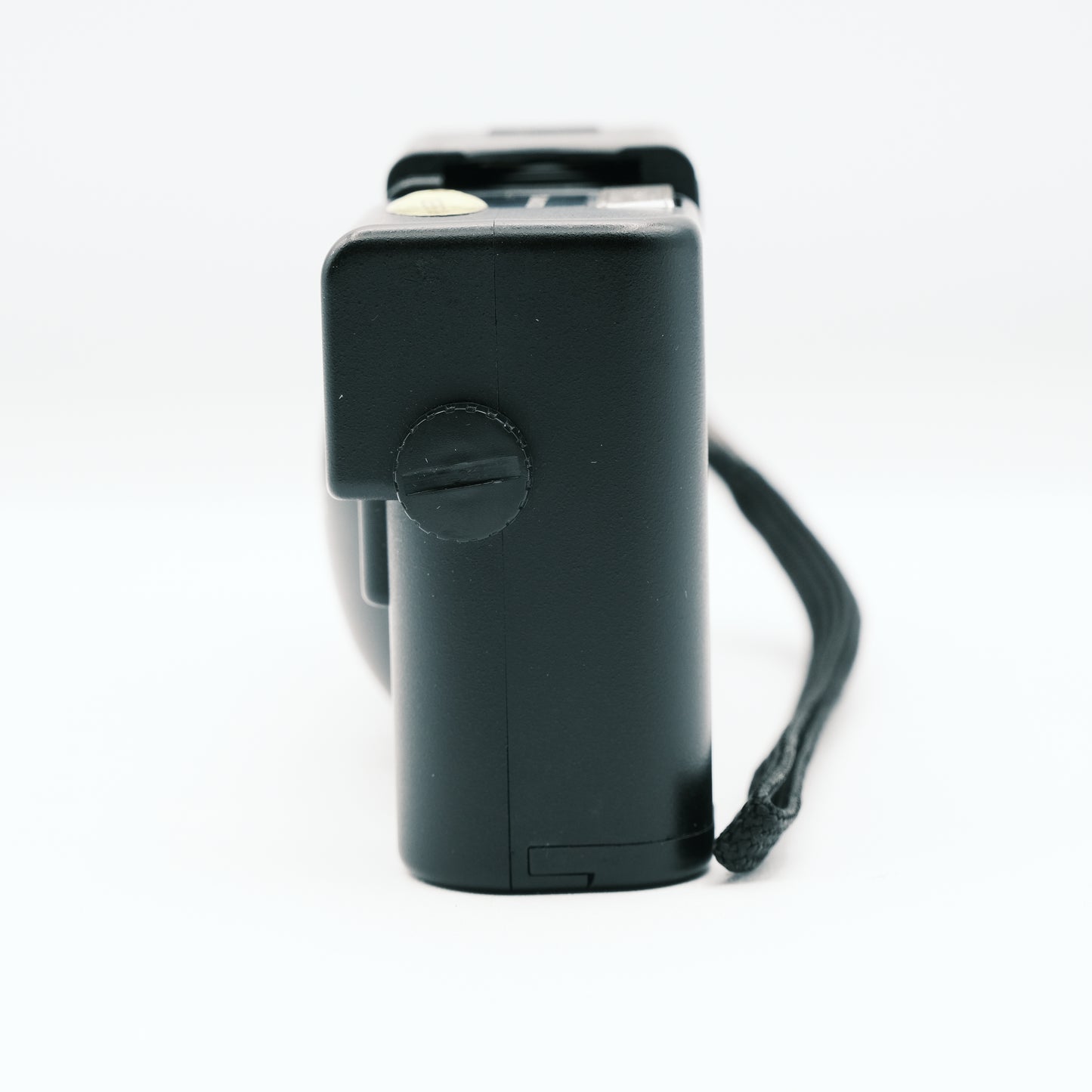 Olympus XA Zuiko 35mm f2.8 lens