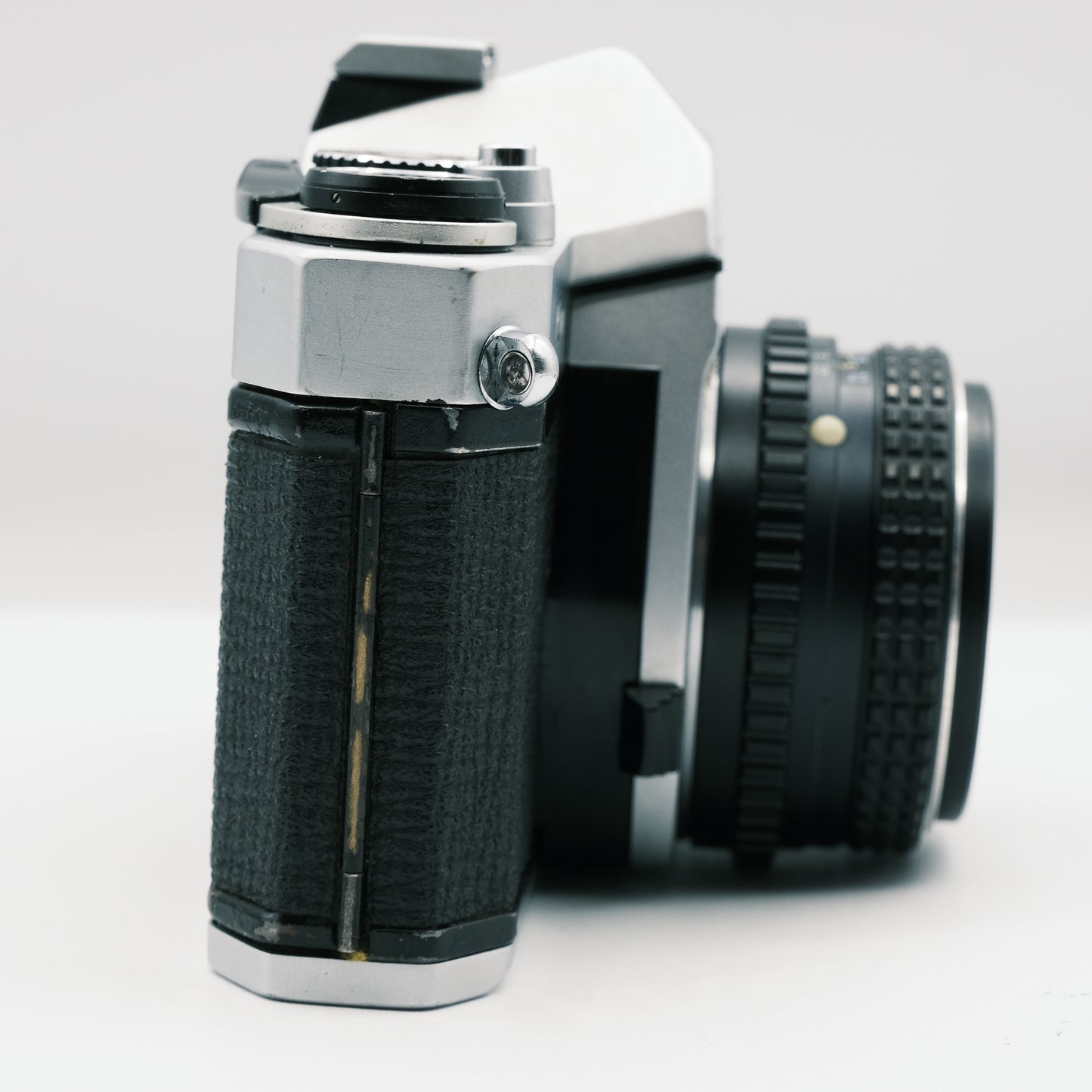Pentax K1000 Pentax M 50mm f1.7 lens