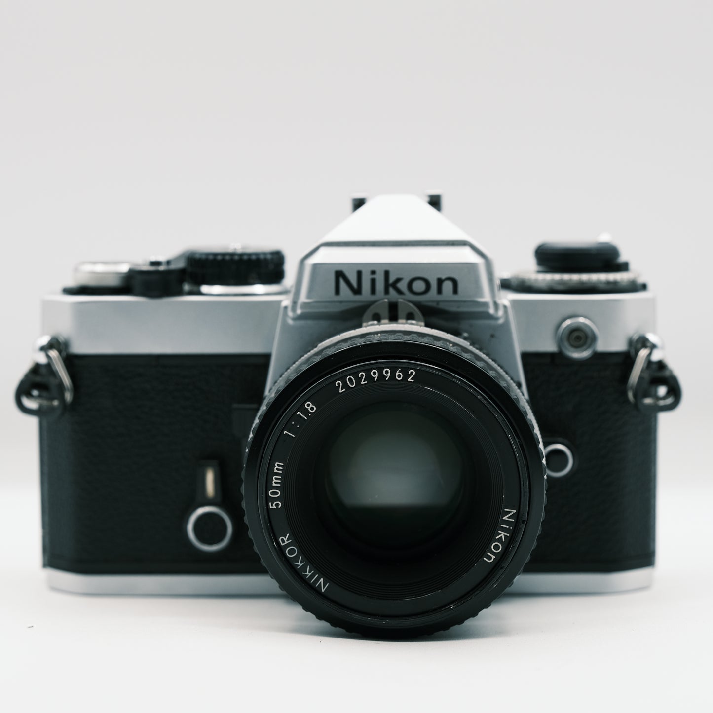 Nikon FE ottica Nikon Nikkor AI 50mm f1.8