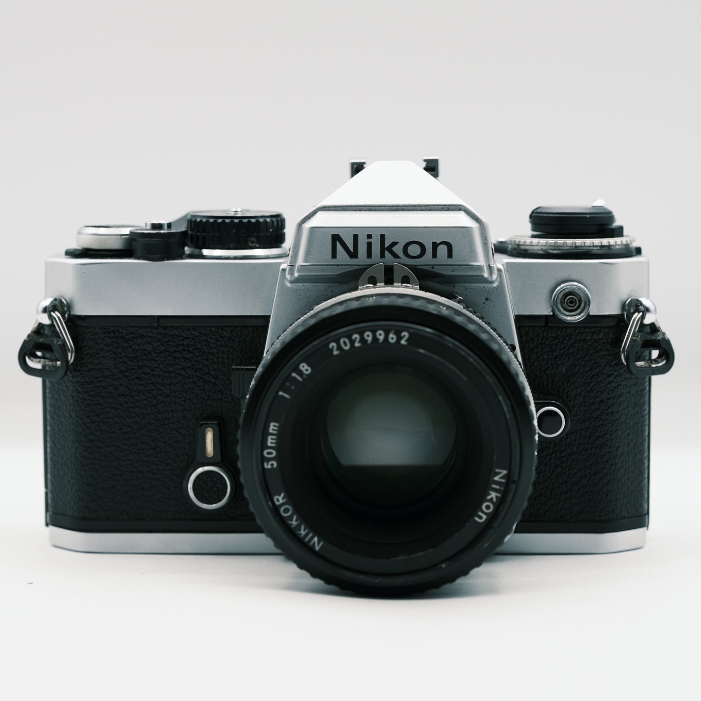 Nikon FE ottica Nikon Nikkor AI 50mm f1.8