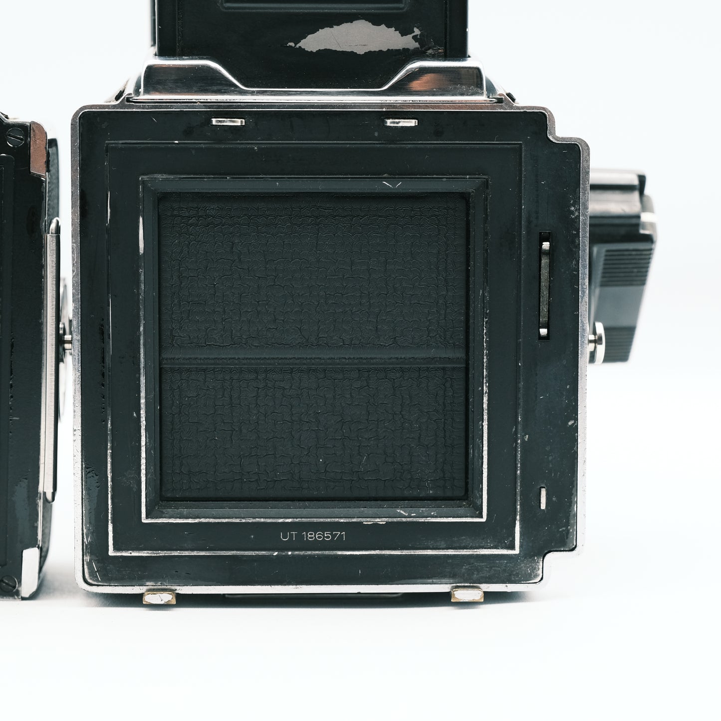 Hasselblad 500 C/M Zeiss Planar 80mm f2.8 lens 