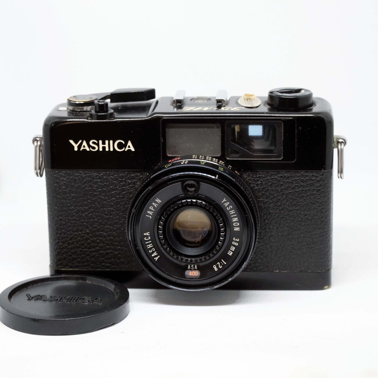 Yashica 35-ME ottica Yashinon f/2.8 38mm